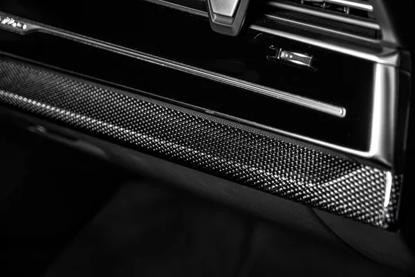 Audi SQ8 4,0TDI Keramiky Masáže Pano - foto 27