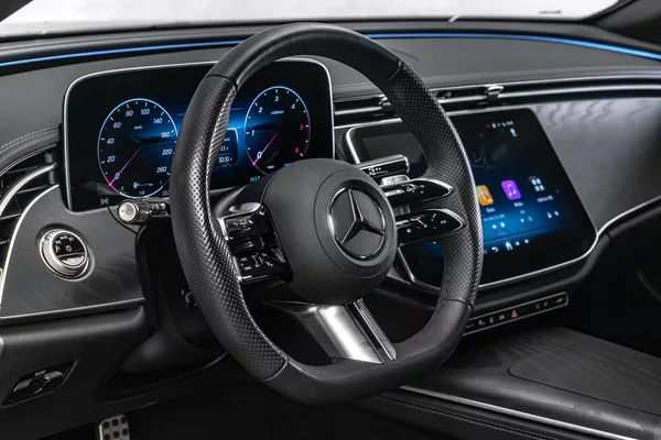 Mercedes-Benz Třídy E d 4M AMG Nezávislé Burmester - foto 15