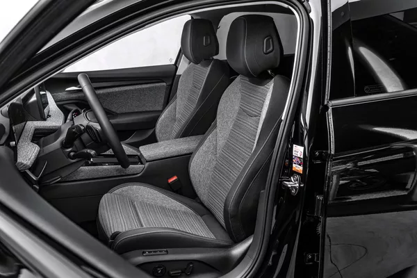 Škoda Superb 2,0 TDI DSG LED Masáž tažné - foto 14