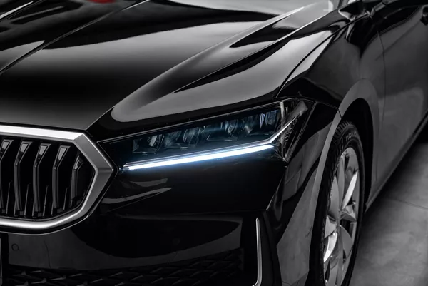 Škoda Superb 2,0 TDI DSG LED Masáž tažné - foto 9
