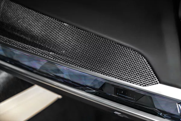 BMW 60 M-Sport Individual Theatre - foto 24
