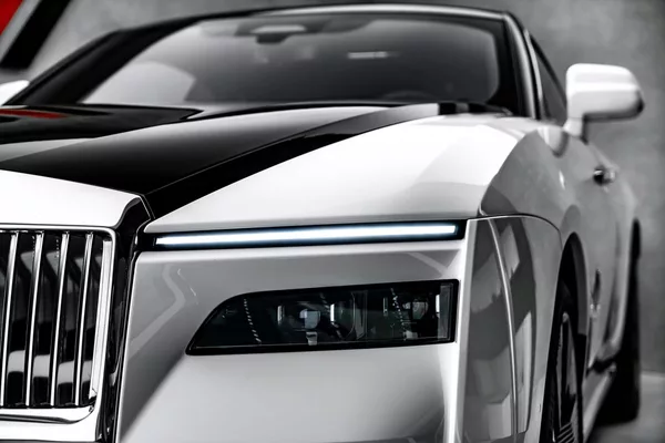 Rolls-Royce Spectre - foto 15