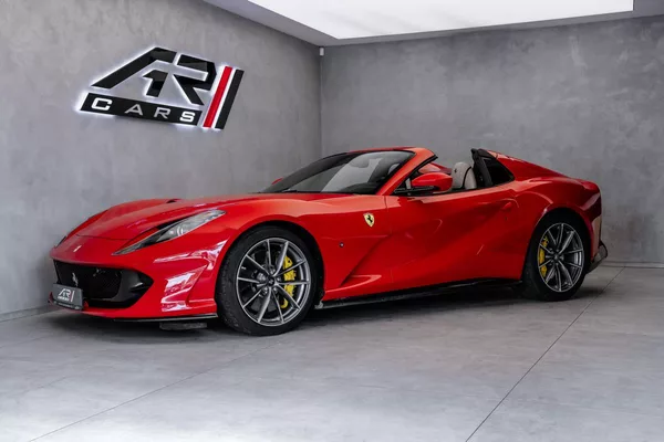 Ferrari 812 GTS, lift, karbon, CZ - foto 3