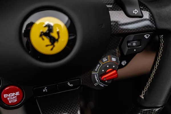 Ferrari 812 GTS, lift, karbon, CZ - foto 35