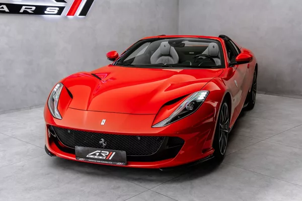 Ferrari 812 GTS, lift, karbon, CZ - foto 4