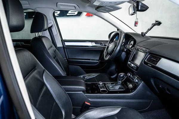 Volkswagen Touareg 3,0TDI Terrain Tech 4M DSG - foto 11