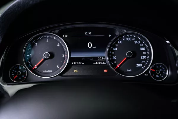 Volkswagen Touareg 3,0TDI Terrain Tech 4M DSG - foto 15