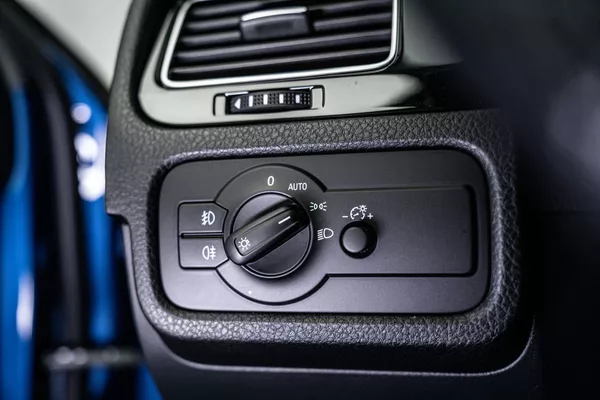 Volkswagen Touareg 3,0TDI Terrain Tech 4M DSG - foto 16