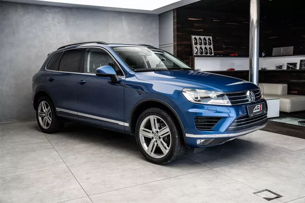 Volkswagen Touareg 3,0TDI Terrain Tech 4M DSG - foto 4