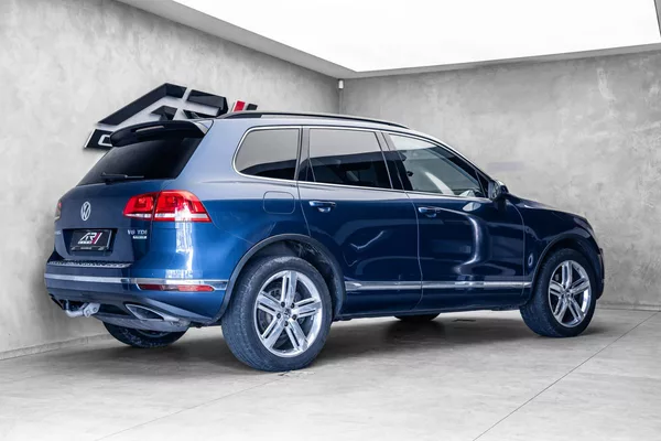 Volkswagen Touareg 3,0TDI Terrain Tech 4M DSG - foto 8