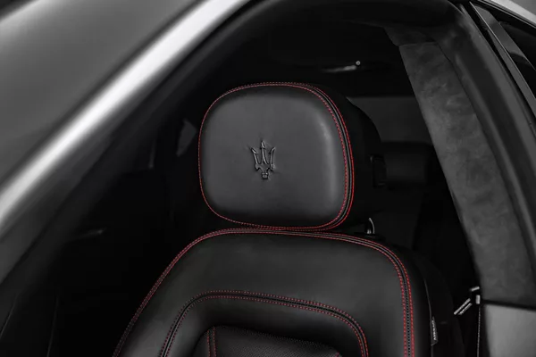 Maserati Quattroporte GTS V8 530PS - foto 20
