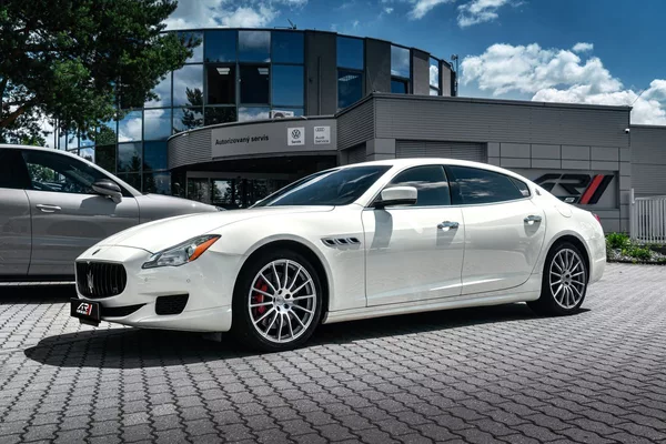 Maserati Quattroporte GTS V8 530PS - foto 25