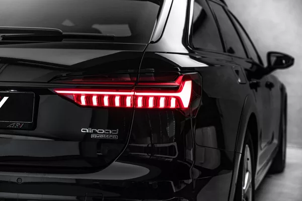 Audi A6 Allroad 55TFSI Q Matrix Pano - foto 10