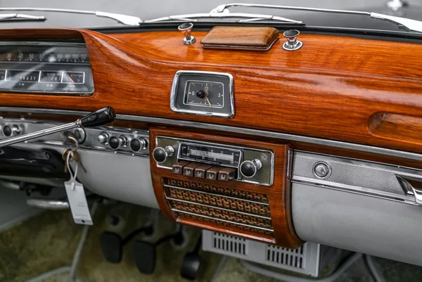 Mercedes-Benz 20 S cabrio - foto 17