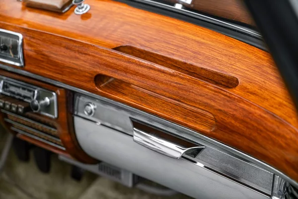 Mercedes-Benz 20 S cabrio - foto 18