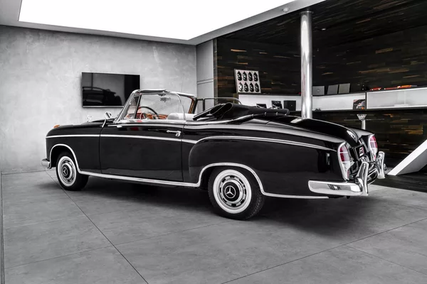 Mercedes-Benz 20 S cabrio - foto 9