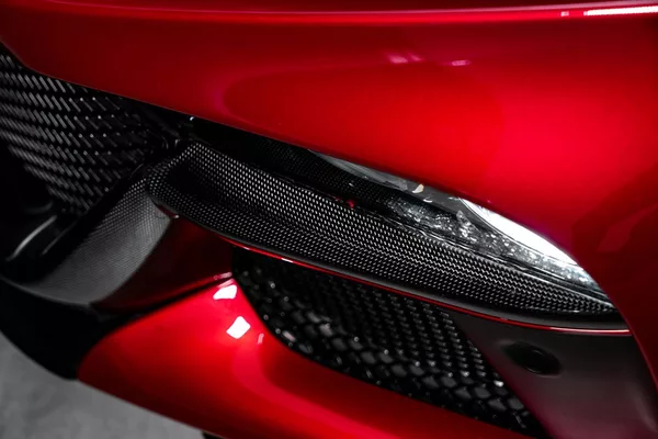 Ferrari Purosangue Rosso Fuoco - foto 16