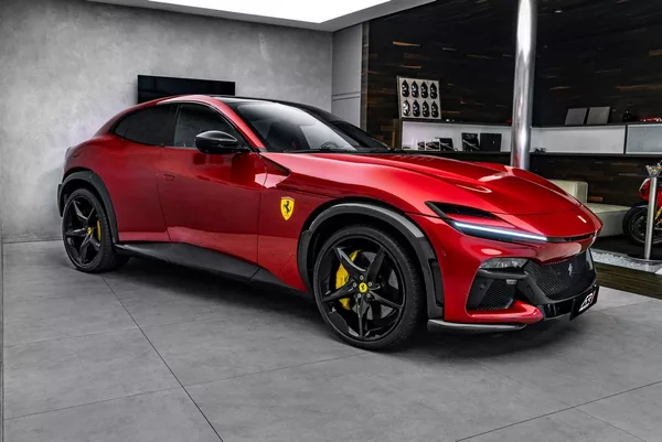 Ferrari Purosangue Rosso Fuoco - foto 4