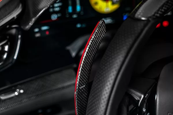 Ferrari Purosangue Rosso Fuoco - foto 41