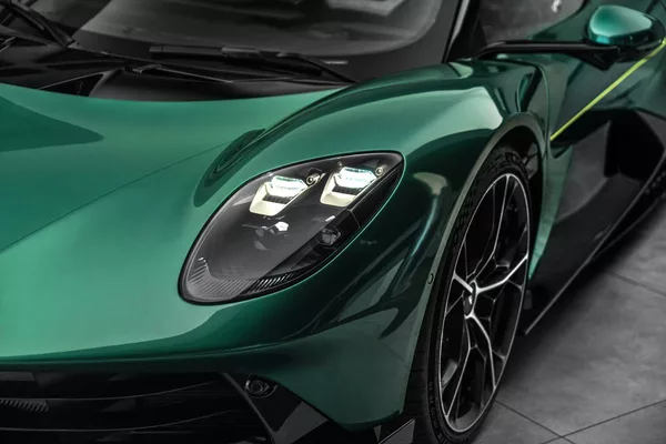 Aston Martin Valhalla - foto 10