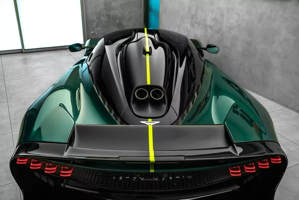 Aston Martin Valhalla - foto 12