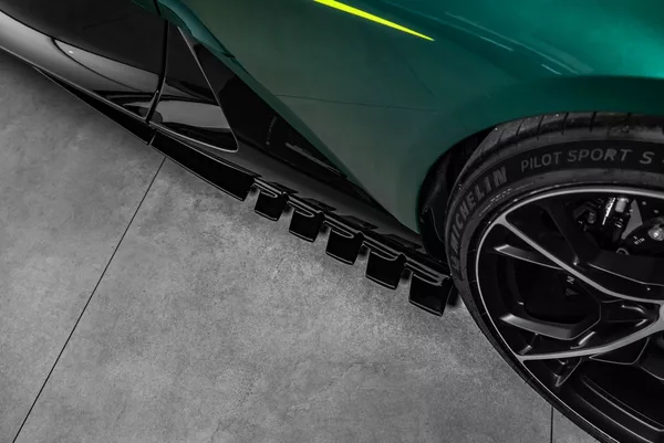 Aston Martin Valhalla - foto 13