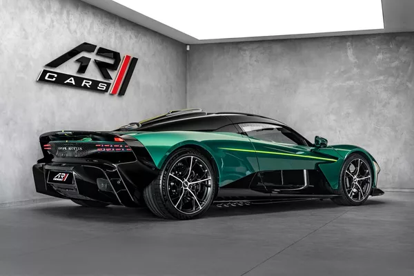Aston Martin Valhalla - foto 5