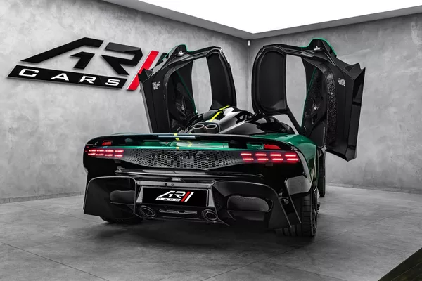 Aston Martin Valhalla - foto 6
