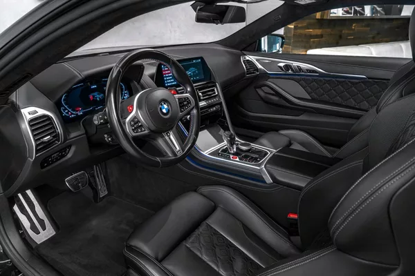 BMW M8 Coupe Competition Night Carbon - foto 19