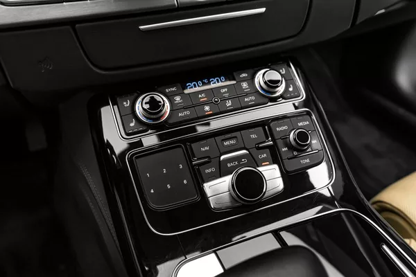 Audi A8 6,3 W12 L Exclusive Keramiky M - foto 18