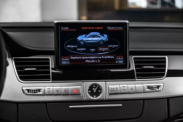 Audi A8 6,3 W12 L Exclusive Keramiky M - foto 19
