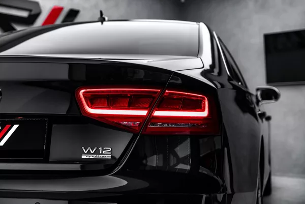 Audi A8 6,3 W12 L Exclusive Keramiky M - foto 9