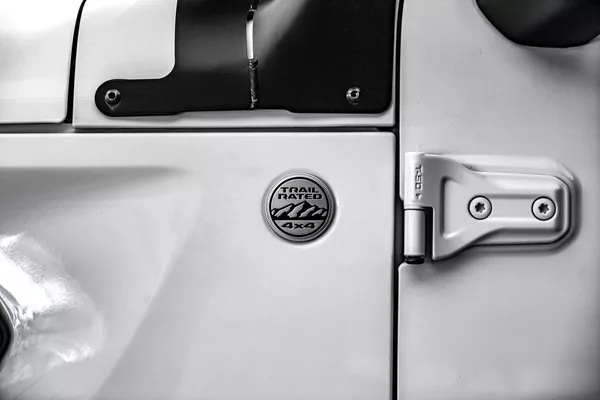 Jeep Wrangler 3,6 V6 35 pneu - foto 13