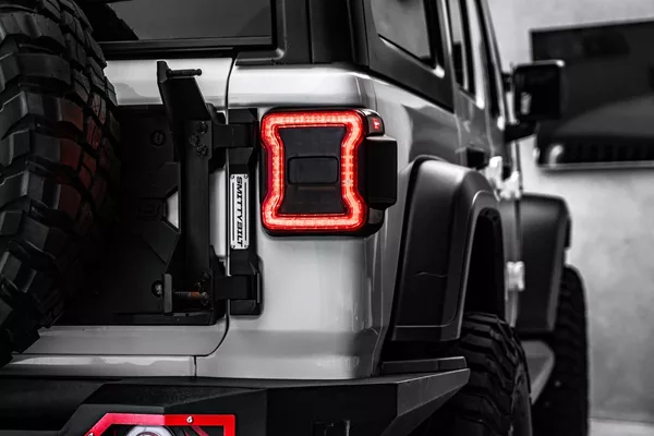 Jeep Wrangler 3,6 V6 35 pneu - foto 16