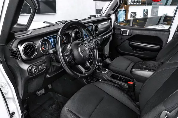 Jeep Wrangler 3,6 V6 35 pneu - foto 17