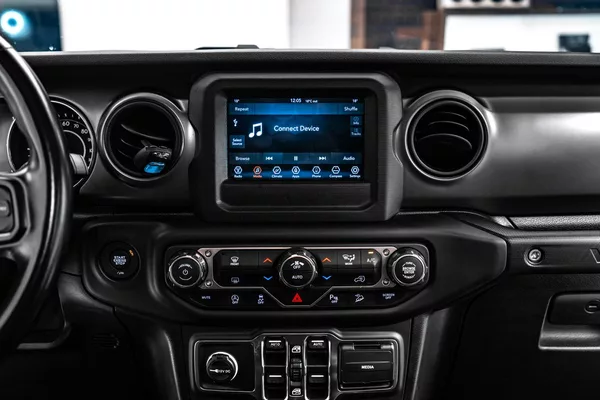 Jeep Wrangler 3,6 V6 35 pneu - foto 22