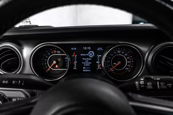 Jeep Wrangler 3,6 V6 35 pneu - foto 24
