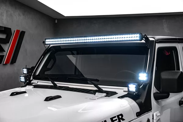 Jeep Wrangler 3,6 V6 35 pneu - foto 9
