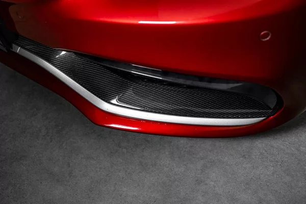 Mercedes-Benz Třídy C head-up, 360 kamera, Burmester - foto 11
