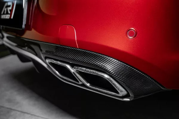 Mercedes-Benz Třídy C head-up, 360 kamera, Burmester - foto 19