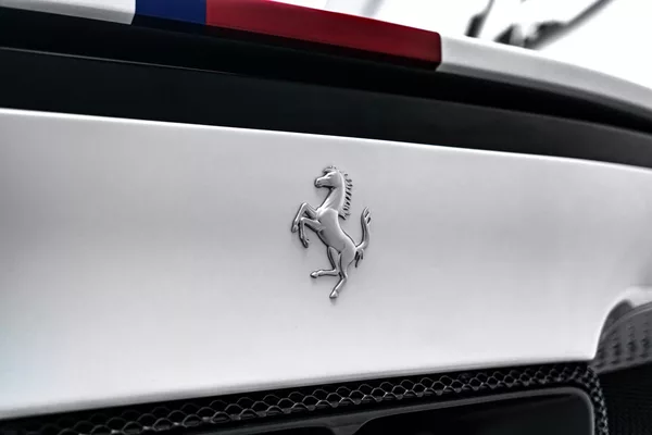 Ferrari 296 GTB CZ 25 Anniversary Special Edit - foto 19