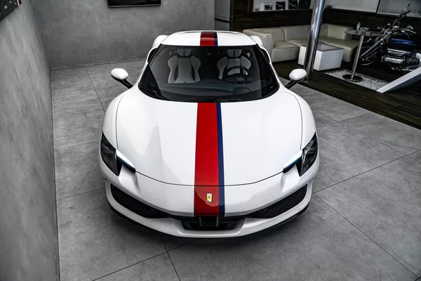 Ferrari 296 GTB CZ 25 Anniversary Special Edit - foto 4