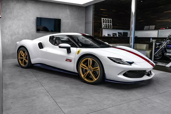 Ferrari 296 GTB CZ 25 Anniversary Special Edit - foto 5