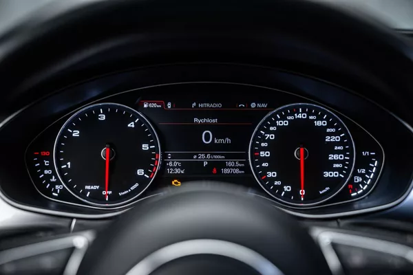 Audi A6 Avant 3,0 BiTDI Competition Ma - foto 13