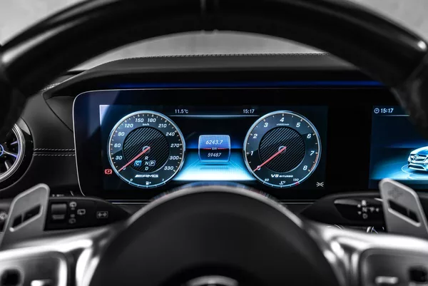 Mercedes-Benz Třídy E Brabus 700PS - foto 27