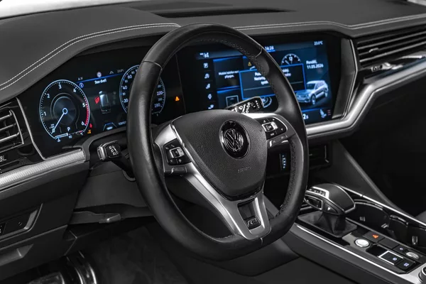 Volkswagen Touareg 210kW R-Line 4M IQ.Light - foto 15