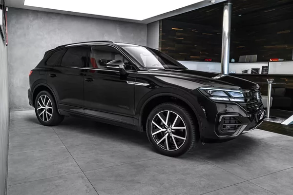 Volkswagen Touareg 210kW R-Line 4M IQ.Light - foto 4