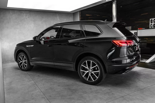 Volkswagen Touareg 210kW R-Line 4M IQ.Light - foto 7