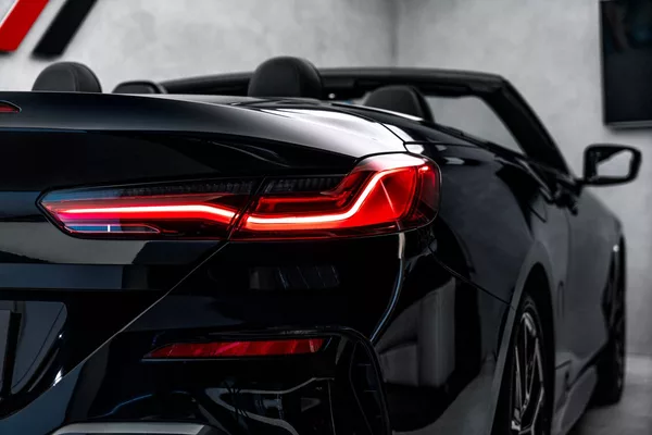 BMW Řada 8 d xDrive Cabrio M-Sport Indivi - foto 11
