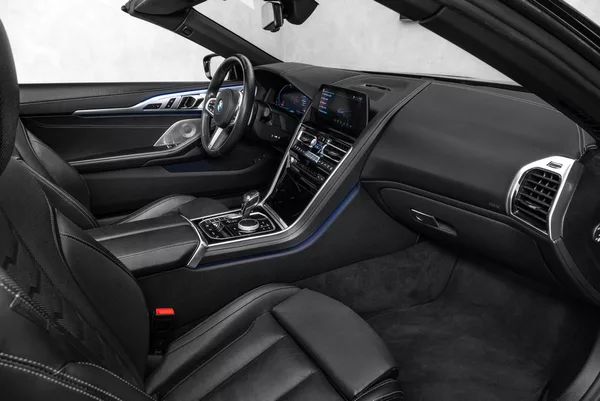 BMW Řada 8 d xDrive Cabrio M-Sport Indivi - foto 14
